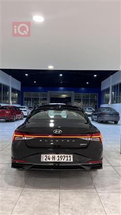 هیوندای ئەلەنترا